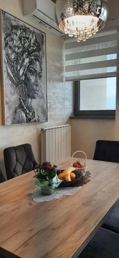 Gigi Apartment Белград Экстерьер фото